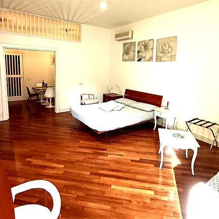 Chez Marie Napoli Apartment Bagian luar foto