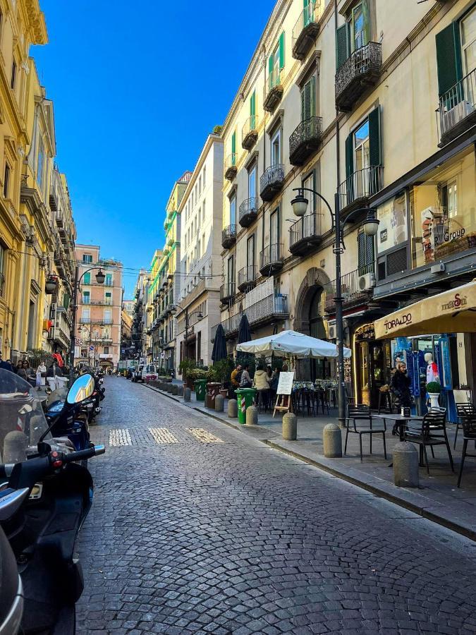 Chez Marie Napoli Apartment Bagian luar foto