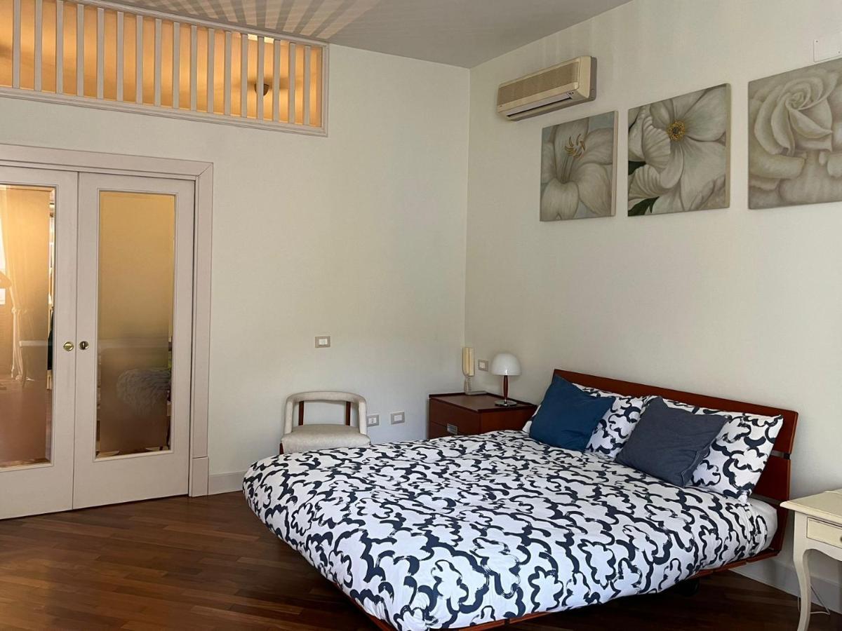Chez Marie Napoli Apartment Bagian luar foto