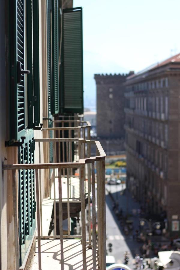 Chez Marie Napoli Apartment Bagian luar foto