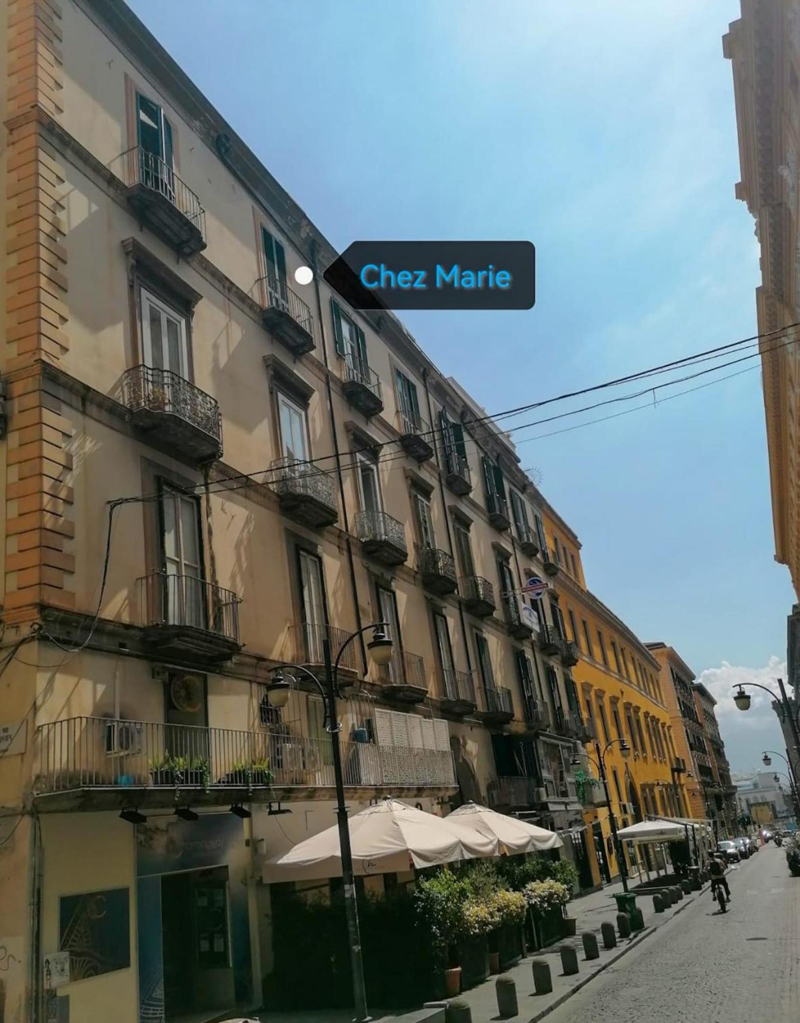 Chez Marie Napoli Apartment Bagian luar foto